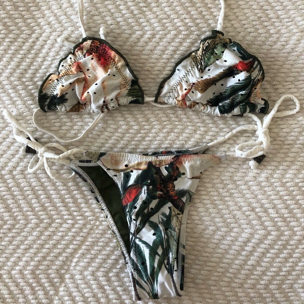 BRAZILIAN BIKINI